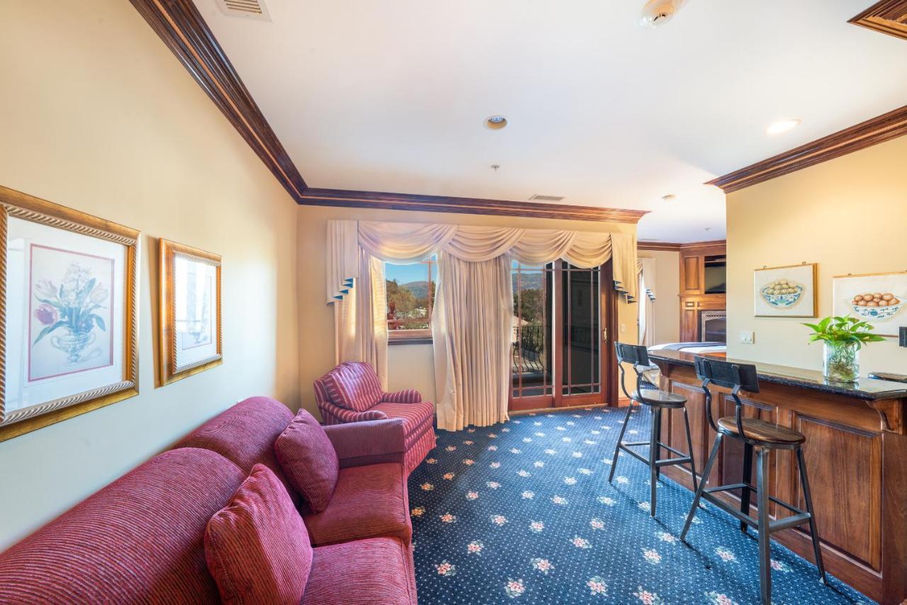 Stock Farm Inn Hopland Екстериор снимка