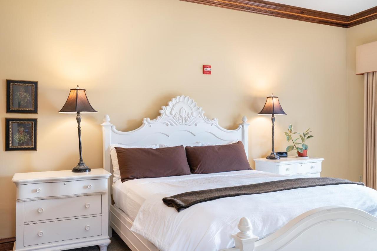 Stock Farm Inn Hopland Екстериор снимка
